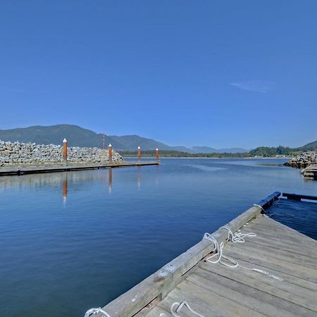 Newfie Seaside Retreat Villa Port Renfrew Exterior photo