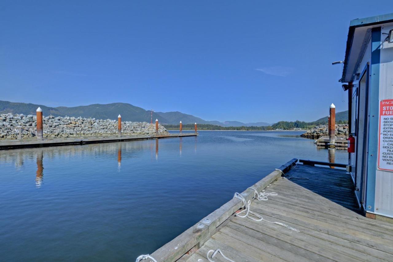Newfie Seaside Retreat Villa Port Renfrew Exterior photo