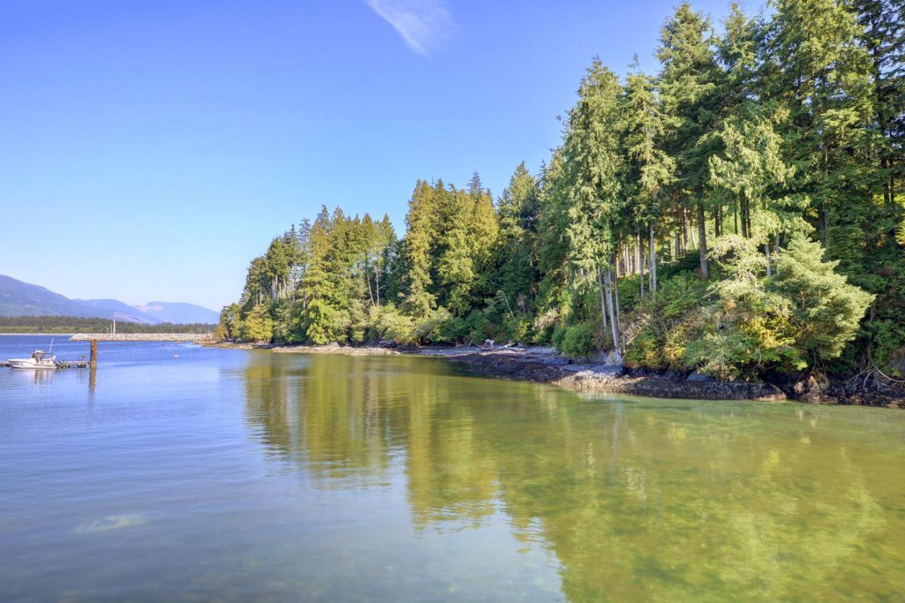 Newfie Seaside Retreat Villa Port Renfrew Exterior photo