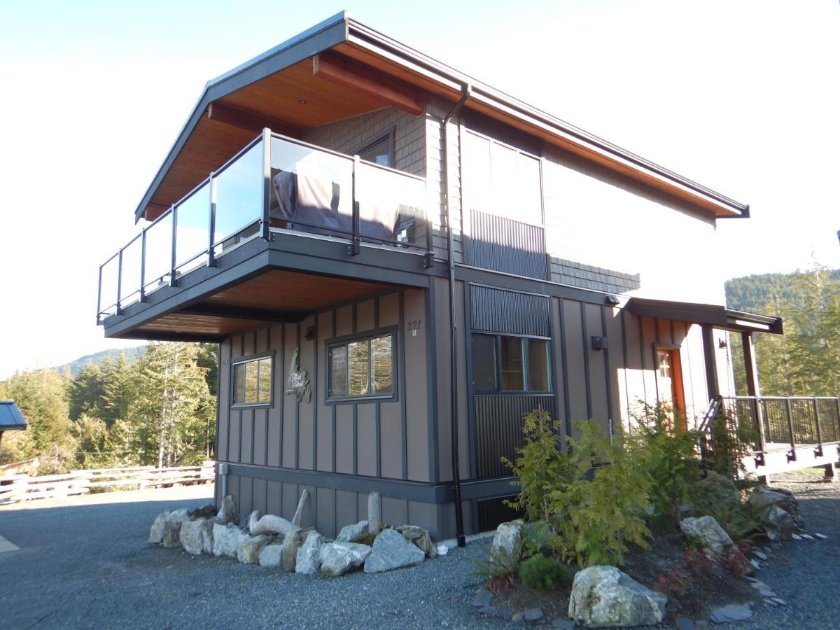 Newfie Seaside Retreat Villa Port Renfrew Exterior photo